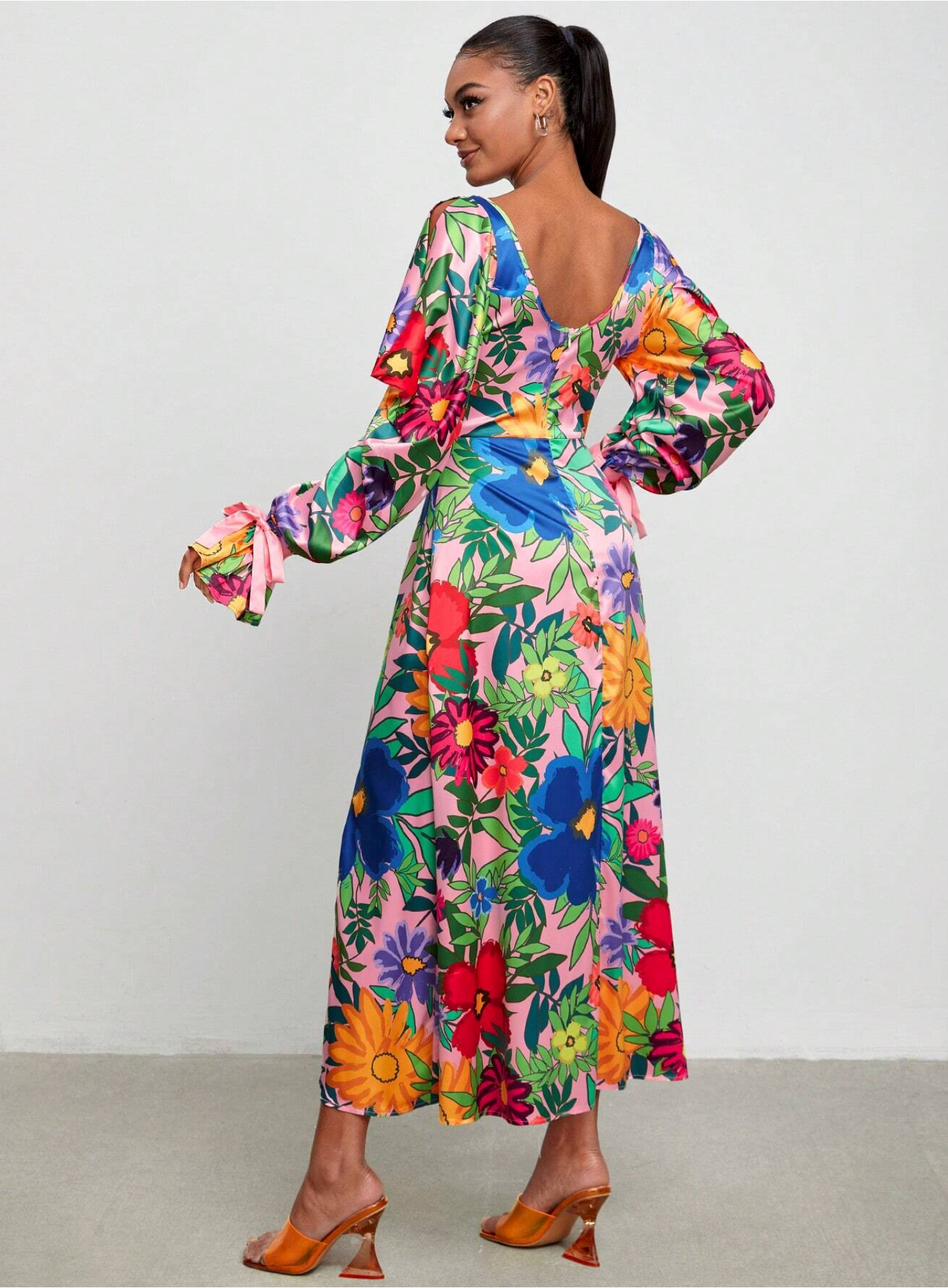 BELANGE HANDMADE X SHEIN - Floral Print Flare Sleeve Split Thigh Dress - Available on SHEIN.COM Only