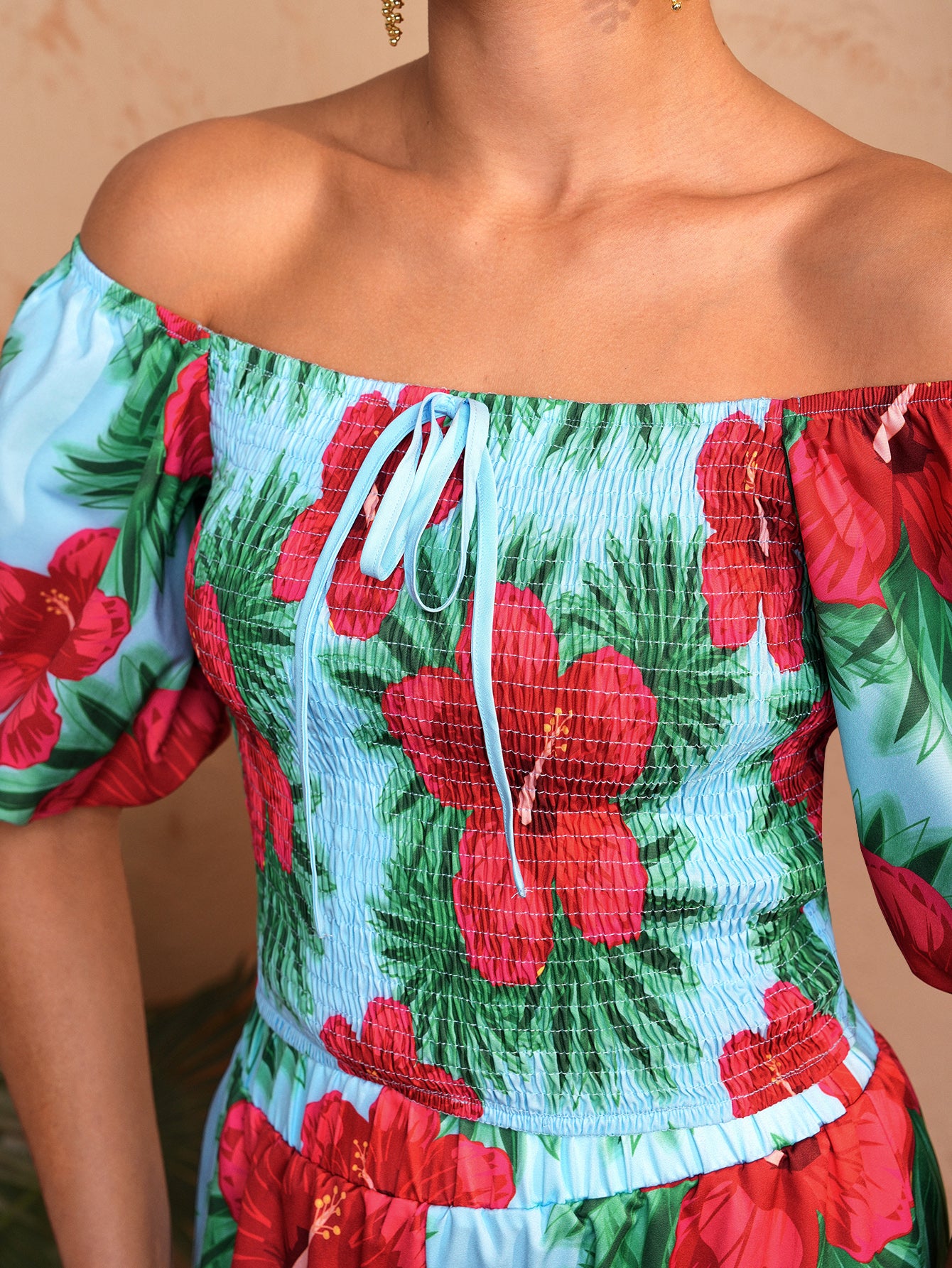BELANGE HANDMADE x SHEIN - Off-Shoulder Floral Print Bubble Sleeve Top With Square Neckline - Available on SHEIN.COM Only